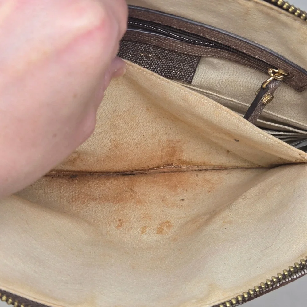 India Hicks Insider Stingray Gecko Brown Leather Clutch